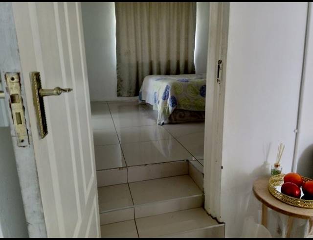 1 BEDROOM PROPERTY TO RENT IN BISLEY
